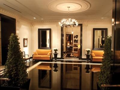 The Carlyle, A Rosewood Hotel