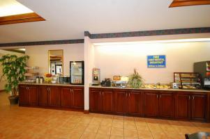 Best Western Inn & Suites Byron