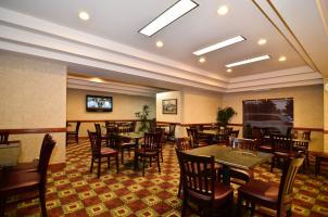 Best Western Inn & Suites WaKeeney