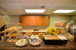 Best Western Inn & Suites WaKeeney