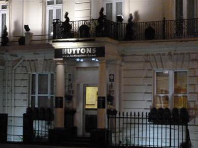 Huttons Hotel