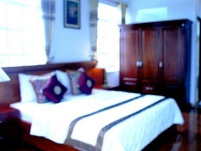 Hoa Phat Hotel & Apartment