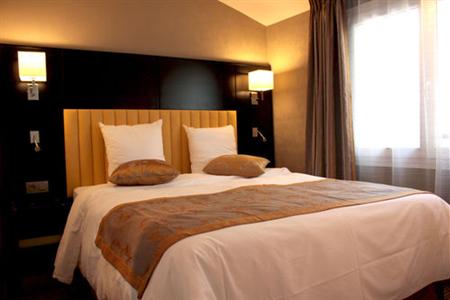 BEST WESTERN Sevres Montparnasse