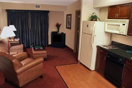 Homewood Suites Dallas-Market Center