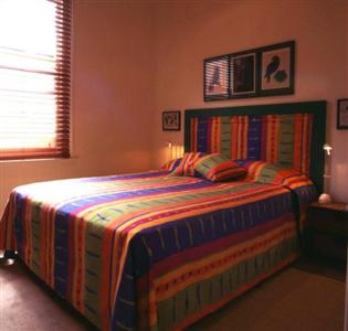 Cotterville Homestay Bed & Breakfast Melbourne