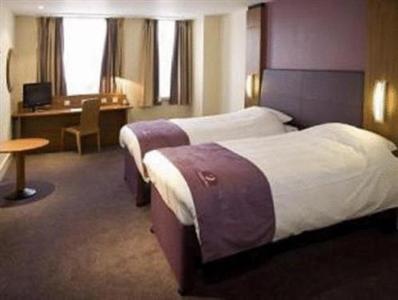 Premier Inn Croxley Green Watford