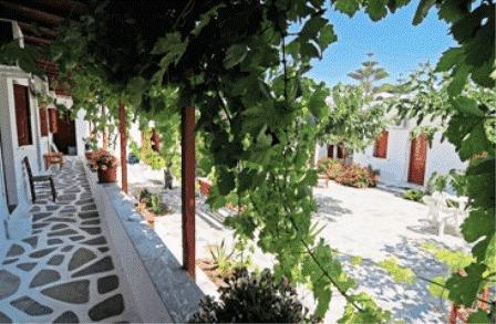 Vouniotis Pension