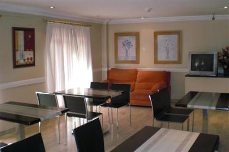 Hotel Avenida Leganes