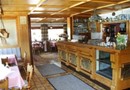 Gasthaus - Pension - Cafe Dorfl