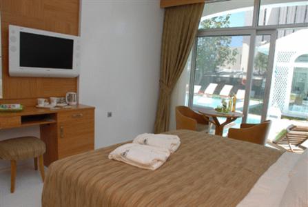 The White Dahlia Hotel Cesme