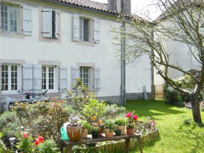 Maison Bonne La Vie Bed & Breakfast Saint-Sever-de-Rustan