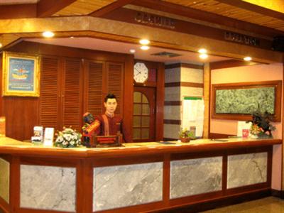 Raya Grand Hotel