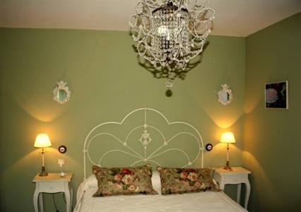 Apartamentos Rurales El Horreo Miraflores de la Sierra