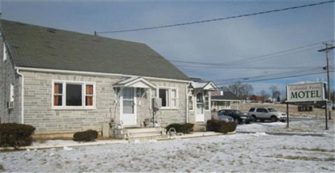 Colonial Penn Motel