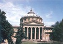 Paunasul Villa Bucharest