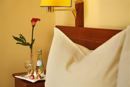 Hotel Garni Regina Cologne