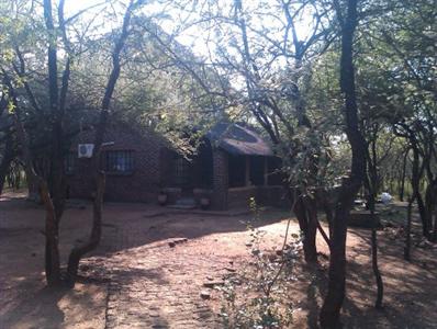 Le Roux Lodge Marloth Park