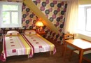 Parna Guesthouse & Apartments