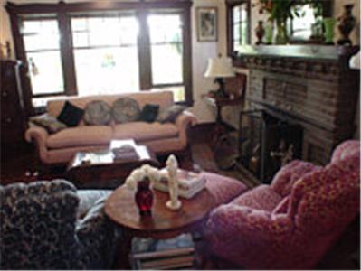 Inn of Twin Gables Bed and Breakfast Seattle