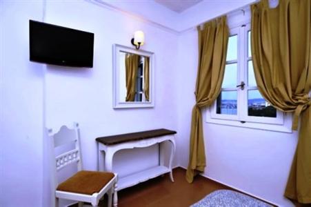 Paliomylos Hotel & Apartments