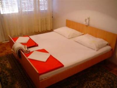 Apartments and Rooms Ilirija