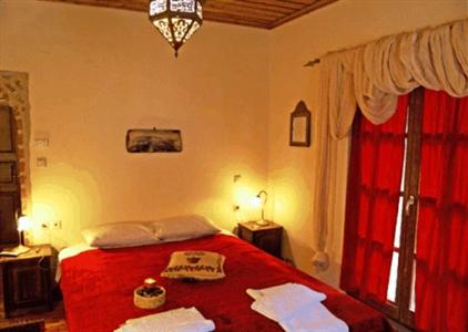 Iaspis Guesthouse