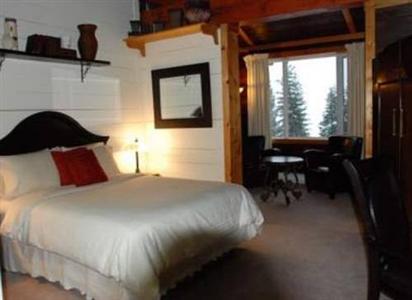 Griffin Lake Mountain Lodge Bed and Breakfast