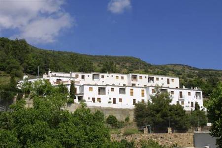 Apartamentos Rurales Poqueira