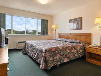 Days Inn And Suites Groton
