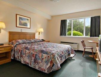 Days Inn And Suites Groton