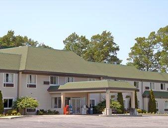 Ramada Inn Whitehall (Michigan)