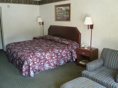 Econo Lodge Airport Fletcher