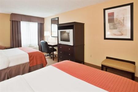 Holiday Inn Martinsburg