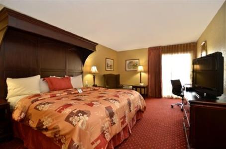 BEST WESTERN Cantebury Inn & Suites