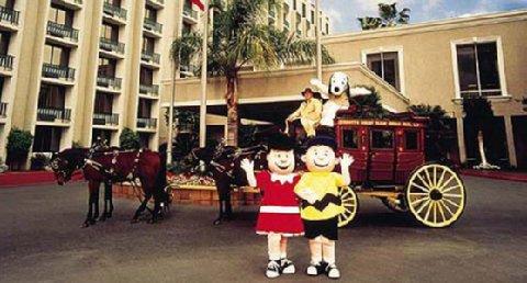 Knott's Berry Farm Resort Hotel