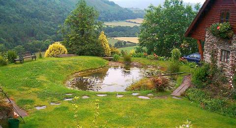 Horseshoe Pass Holiday Lets