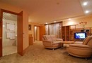 Foxrun Terrace Luxury Home 927
