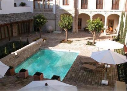 Hotel Puerta de la Luna