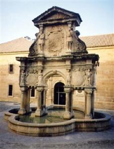 Hotel Puerta de la Luna