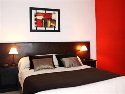 Ker Urquiza Hotel & Suites