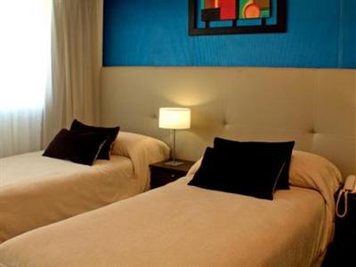 Ker Urquiza Hotel & Suites