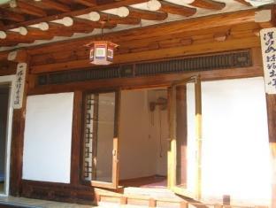 Hanok Friends House 2