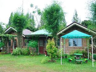 Fawaree Homestay Wangnamkeaw Resort