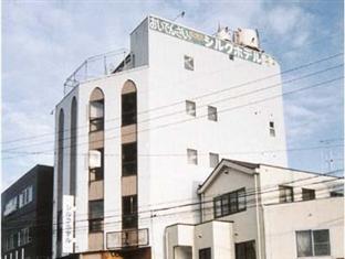 Nakatsugawa Silk Hotel