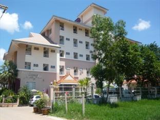 Lawanplace Hotel