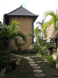 Kubu Sari Villa