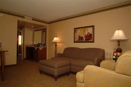 Embassy Suites Seattle-Bellevue