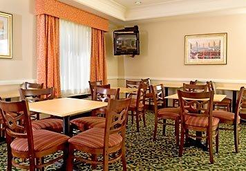 Fairfield Inn & Suites Perkins Memphis