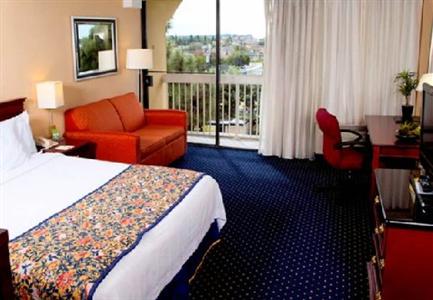 Courtyard by Marriott Oxnard Ventura