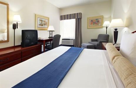 Holiday Inn Express Bryant